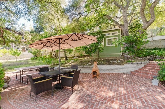 3747 El Lado Drive, Glendale, CA 91208