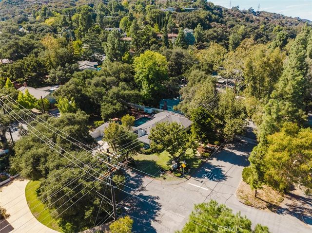 3747 El Lado Drive, Glendale, CA 91208