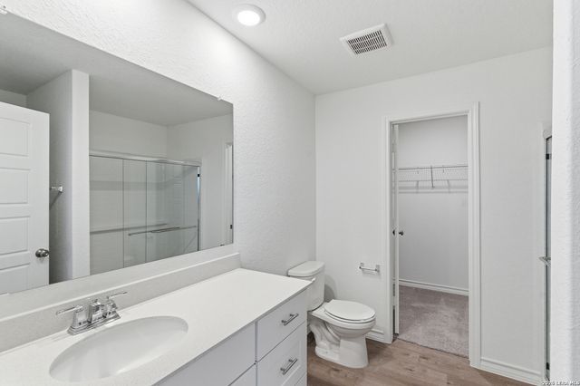 4142 Bermuda Ln, Seguin, TX 78155