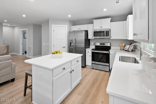 3900 Market Garden Drive, Greenville, NC 27834