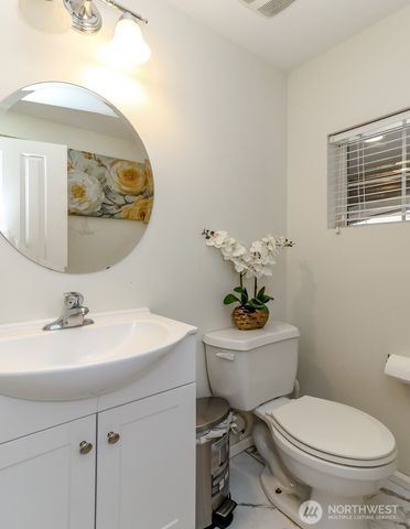 38030 41st Place S, Auburn, WA 98001