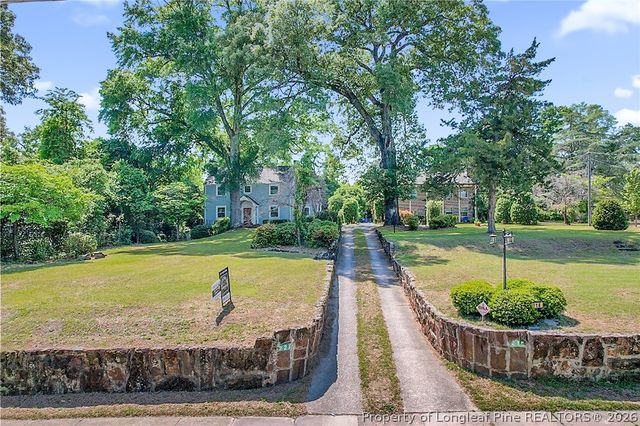 220 Bradford Avenue, Fayetteville, NC 28301