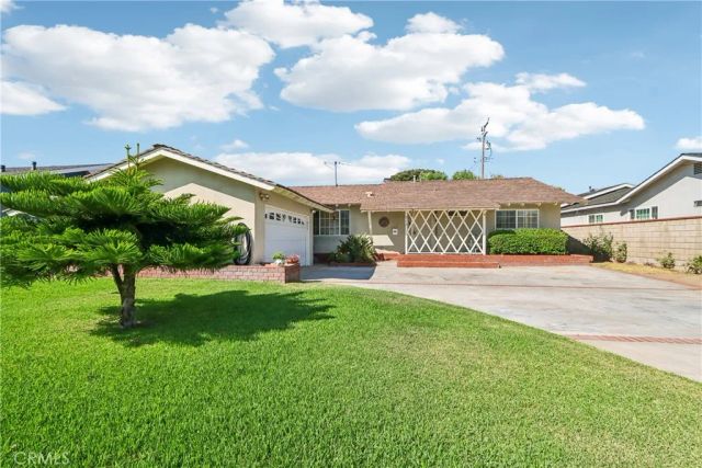 911 W Lucille Avenue, West Covina, CA 91790