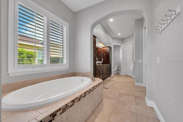 5917 ALANA LEIGH PLACE, Lithia, FL 33547