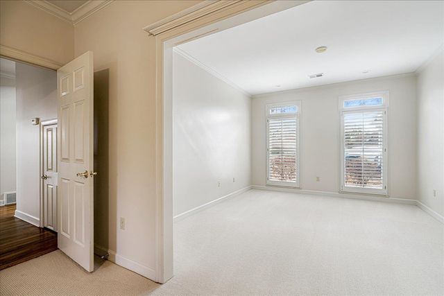 3267 KINDERHILL LN, Germantown, TN 38138