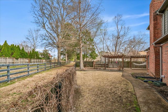 3267 KINDERHILL LN, Germantown, TN 38138