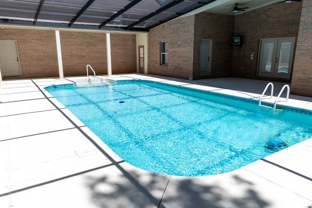 431 Trawick Rd, Dothan, AL 36305