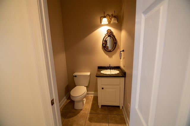 431 Trawick Rd, Dothan, AL 36305