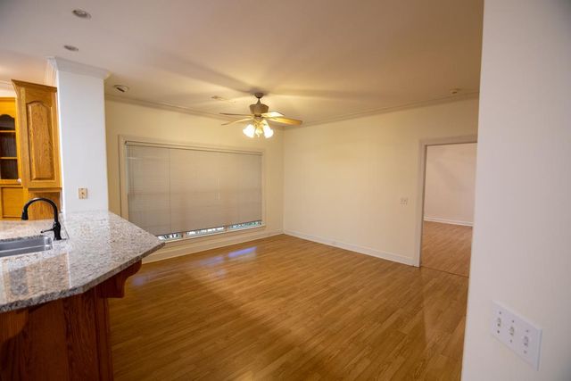431 Trawick Rd, Dothan, AL 36305