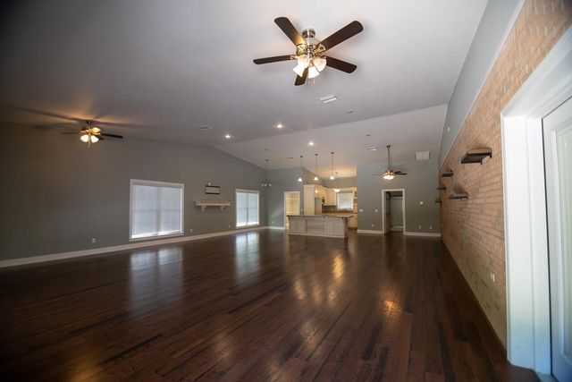 431 Trawick Rd, Dothan, AL 36305