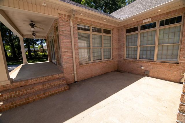 431 Trawick Rd, Dothan, AL 36305