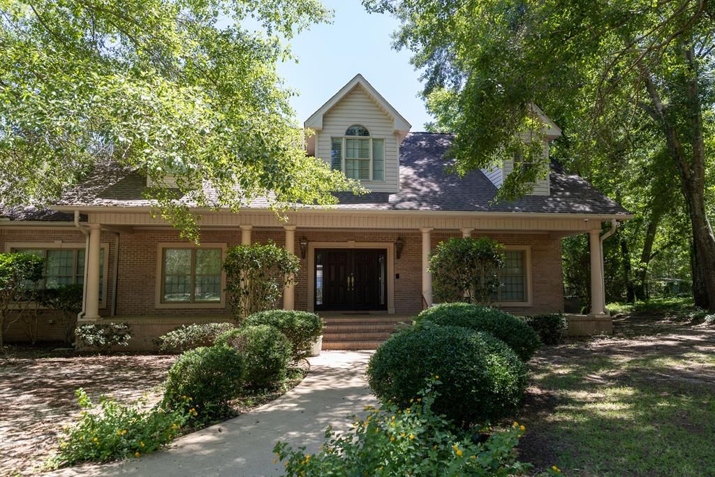431 Trawick Rd, Dothan, AL 36305