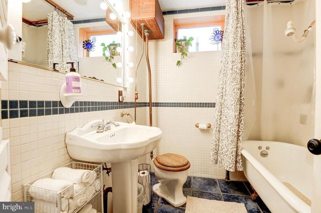 200 CHESAPEAKE AVE, Annapolis, MD 21403