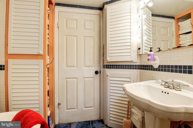 200 CHESAPEAKE AVE, Annapolis, MD 21403