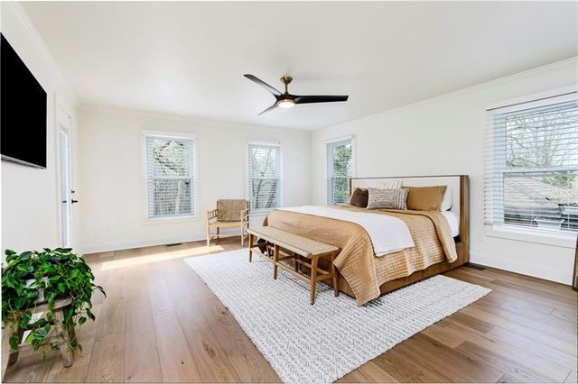 10120 Kinross Road, Roswell, GA 30076