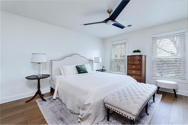 10120 Kinross Road, Roswell, GA 30076
