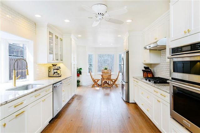 10120 Kinross Road, Roswell, GA 30076