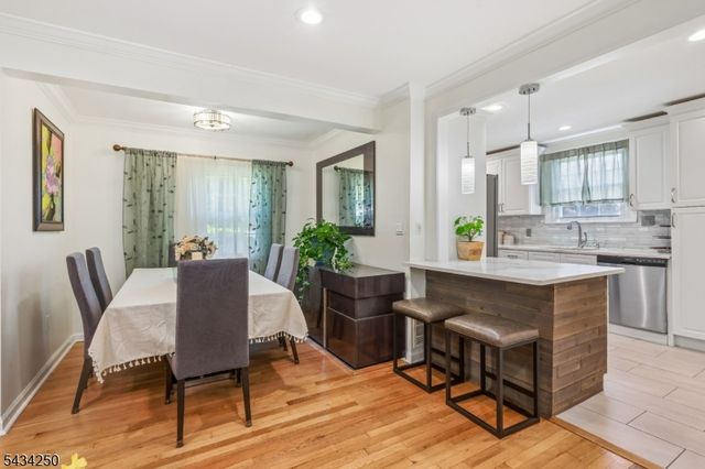 141 Grant Ave, Woodbridge Twp., NJ 08863