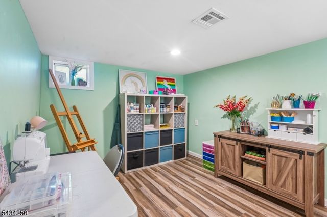 141 Grant Ave, Woodbridge Twp., NJ 08863