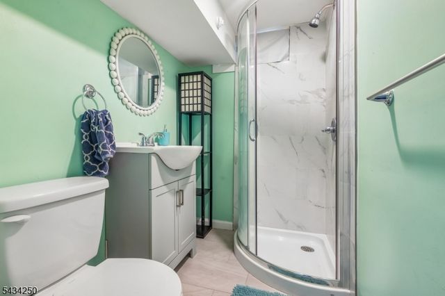 141 Grant Ave, Woodbridge Twp., NJ 08863