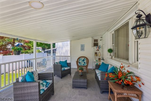 141 Grant Ave, Woodbridge Twp., NJ 08863