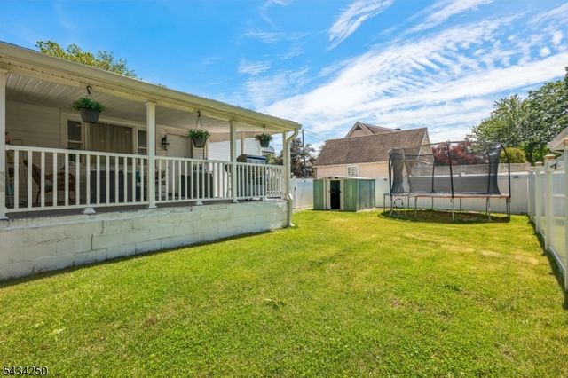 141 Grant Ave, Woodbridge Twp., NJ 08863