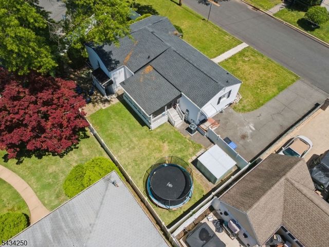 141 Grant Ave, Woodbridge Twp., NJ 08863