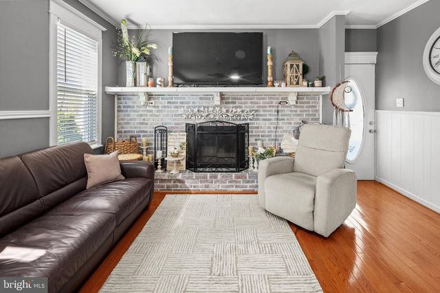 109 N COLES AVE, Maple Shade, NJ 08052