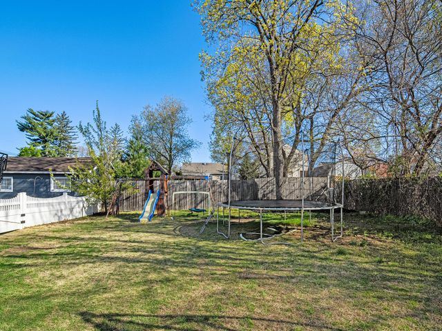 109 N COLES AVE, Maple Shade, NJ 08052