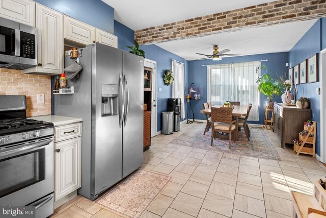 109 N COLES AVE, Maple Shade, NJ 08052