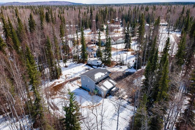 3760 Helensdale Avenue, North Pole, AK 99705