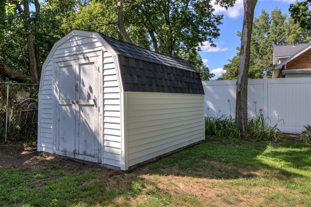 1022 E Madison Street, Eau Claire, WI 54703