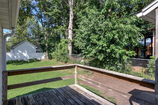 1022 E Madison Street, Eau Claire, WI 54703