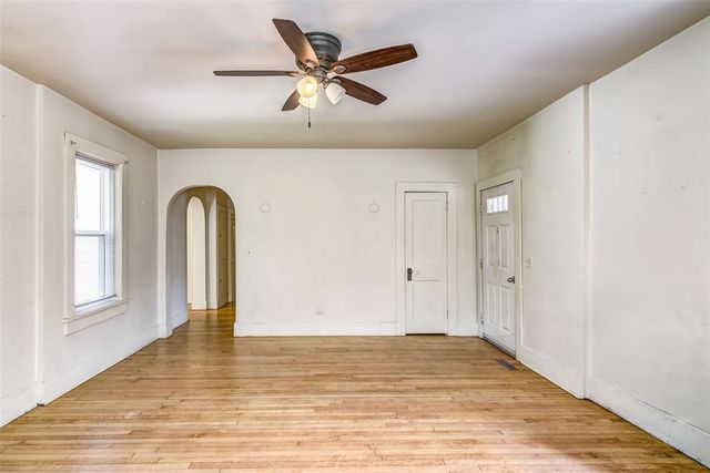 1022 E Madison Street, Eau Claire, WI 54703