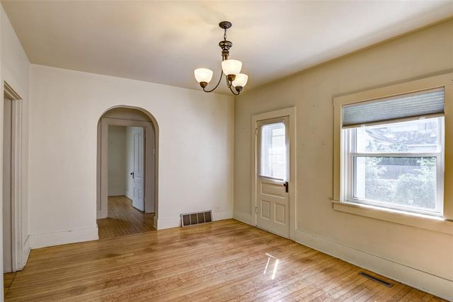 1022 E Madison Street, Eau Claire, WI 54703