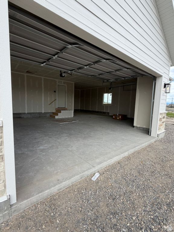 Image 9 of property listing at 2406 W 1150 N #2, Tremonton, UT 84337