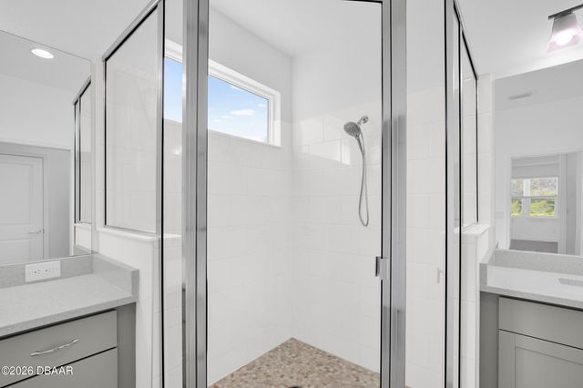 298 Hang Loose Way, Daytona Beach, FL 32124