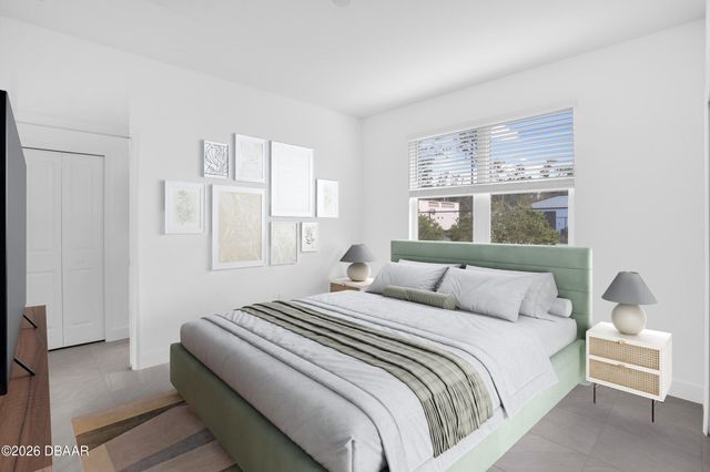 298 Hang Loose Way, Daytona Beach, FL 32124