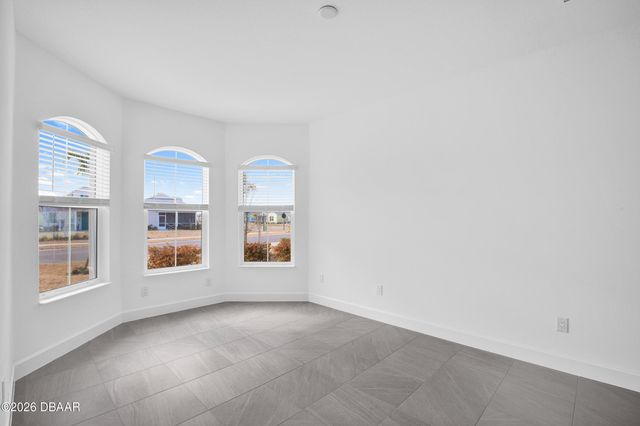 298 Hang Loose Way, Daytona Beach, FL 32124