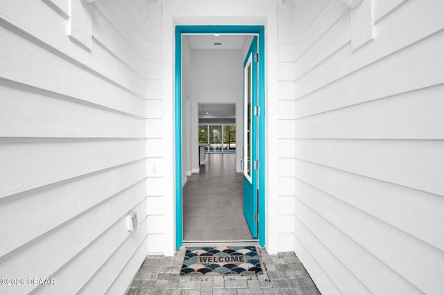 298 Hang Loose Way, Daytona Beach, FL 32124