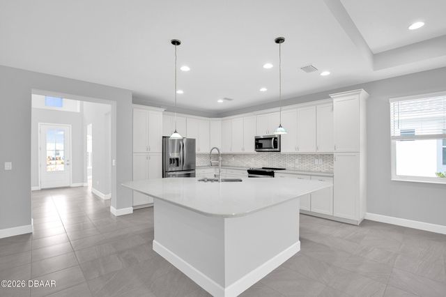 298 Hang Loose Way, Daytona Beach, FL 32124