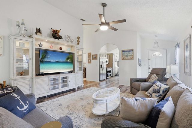 86 HIGHLAND ROAD, Tarpon Springs, FL 34689