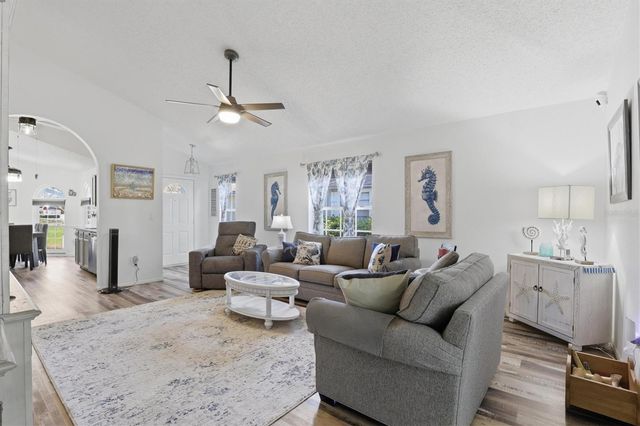 86 HIGHLAND ROAD, Tarpon Springs, FL 34689