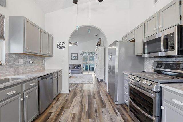 86 HIGHLAND ROAD, Tarpon Springs, FL 34689