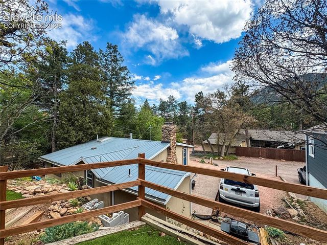 2018 Oak Way, Colorado Springs, CO 80906
