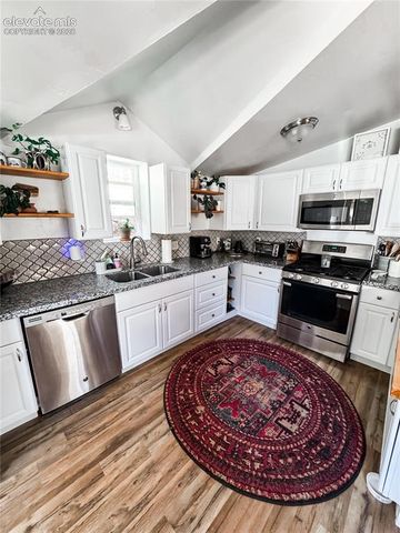 2018 Oak Way, Colorado Springs, CO 80906
