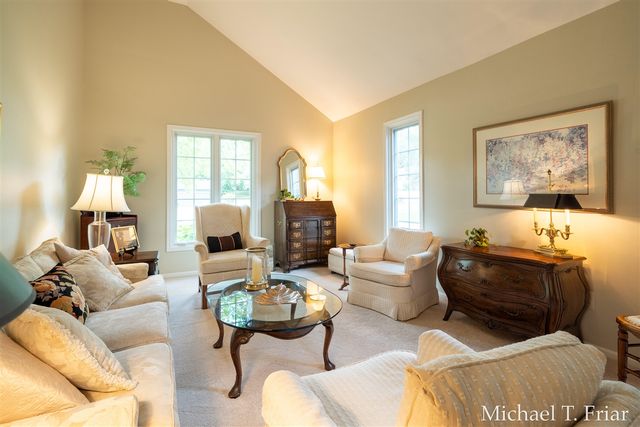 6479 Ridgemont Drive, Grand Rapids, MI 49546