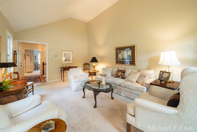 6479 Ridgemont Drive, Grand Rapids, MI 49546