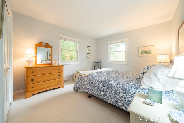 6479 Ridgemont Drive, Grand Rapids, MI 49546