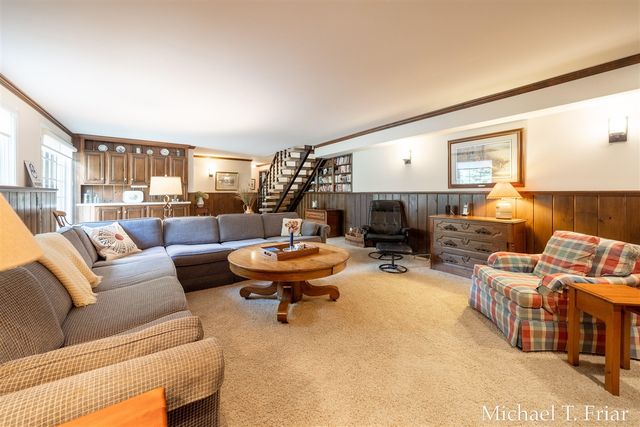 6479 Ridgemont Drive, Grand Rapids, MI 49546
